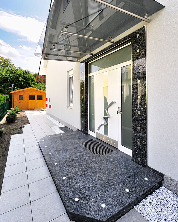 Fliesenverlegung Eingangsbereich